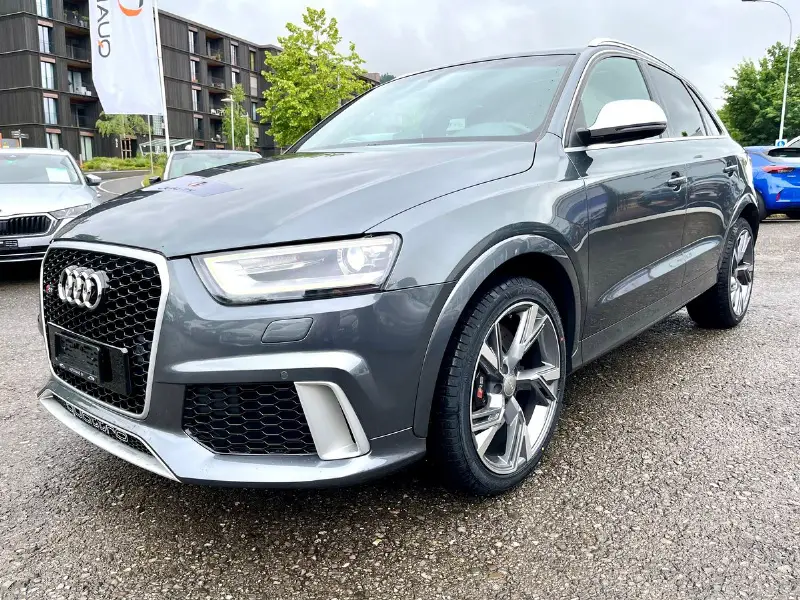 AUDI RS Q3 2.5 TFSI quattro S-tronic