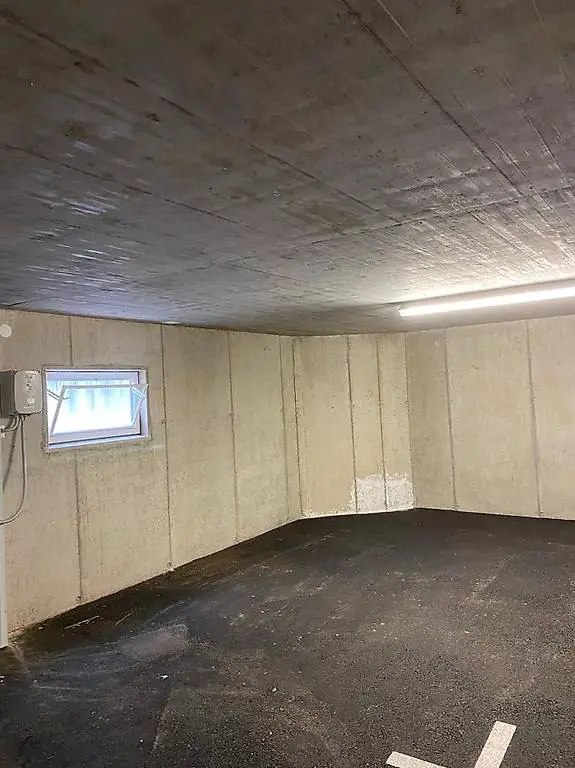 Posto auto in autorimessa a Caslano