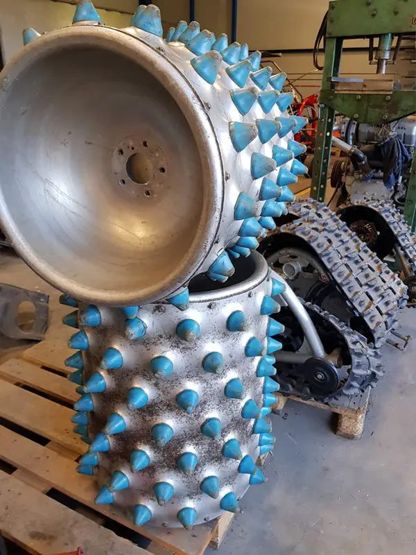 AB LAGER Stachelräder