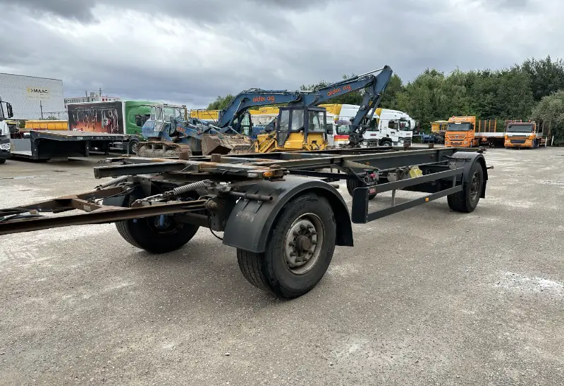 SCHWARZMÜLLER, PA 2/E Containerchassis, Wechselrahmen / Containerchassis