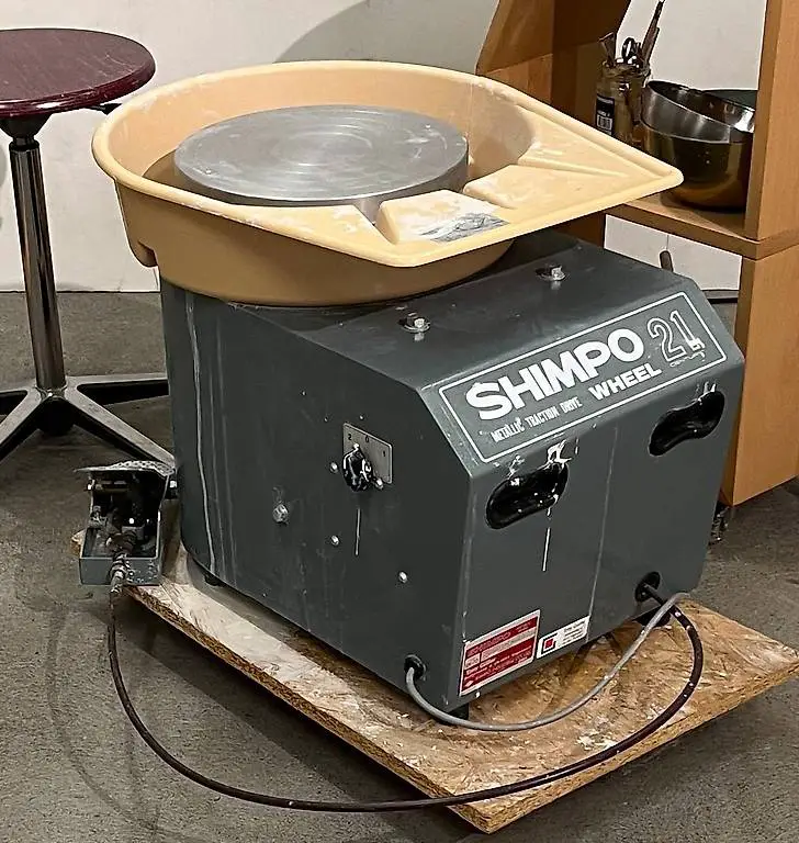 Shimpo 21 - Töpferscheibe Occasion