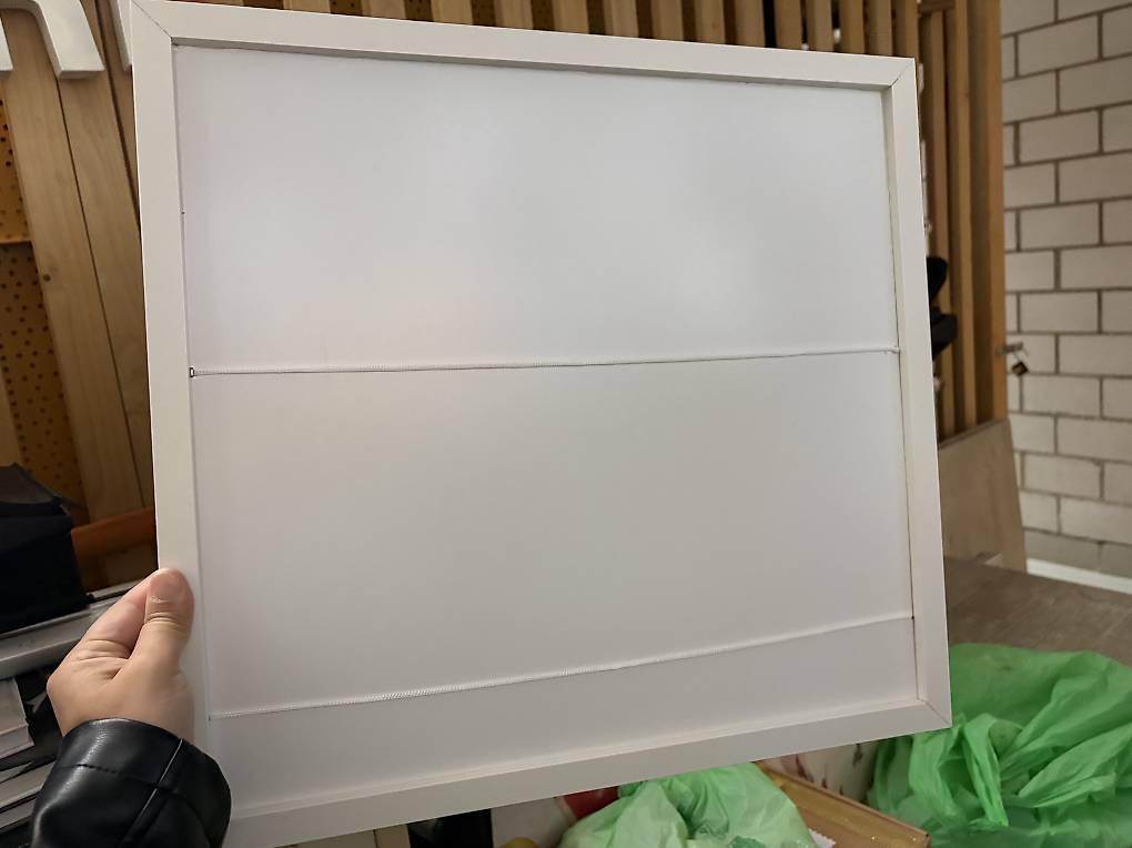 2 Holzrahmen zum Aufhängen von Fotos