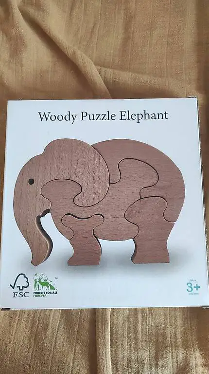 Woody Puzzle Elephant