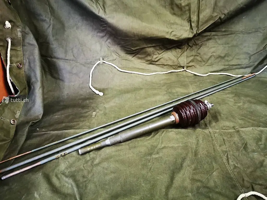 Funkantennensockel KERAMIG US Jeep MB