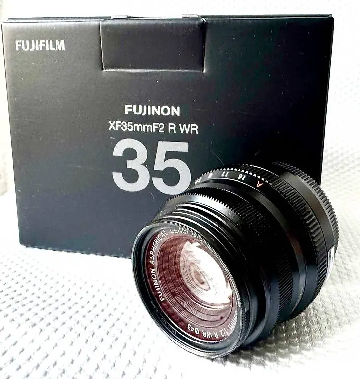 Fujifilm XF35mmF2 R WR? fast neu, ohne Gebrauchsspuren