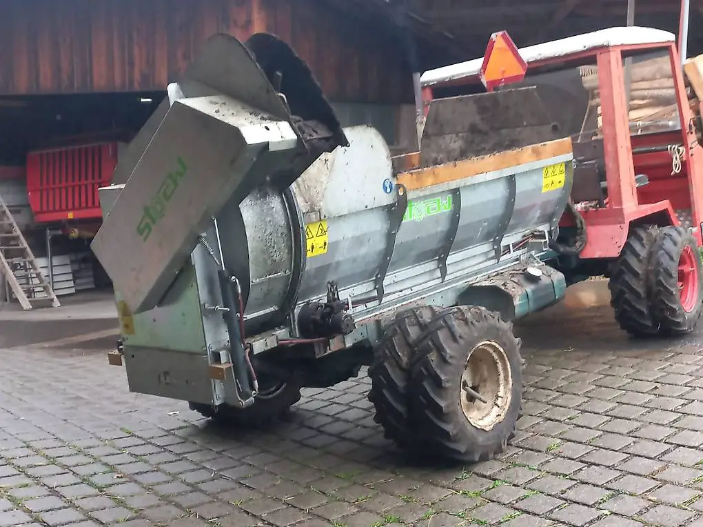 Stöckl Mistzetter Baujahr 2019