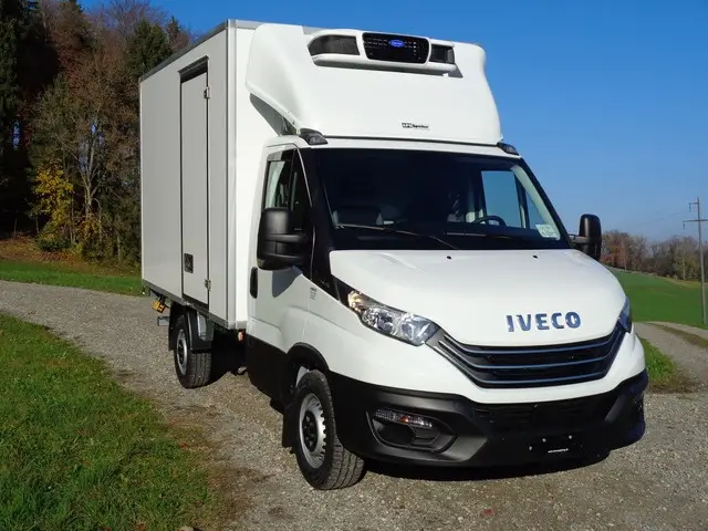 iveco, 35s16ha8 my22, kühlfahrzeug