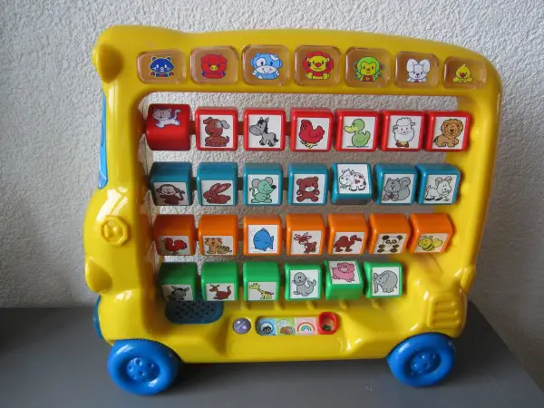  Jouet vtech : cubes animaux (d"occasion)