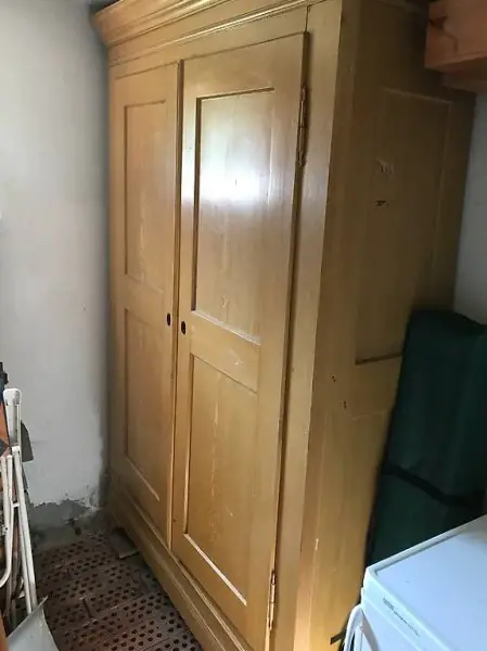 Antike Schrank kleider schrank oder geschir schrank