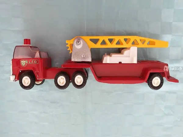  Blech Feuerwehr - Sattelzug mit Leiter B.L.F.D.