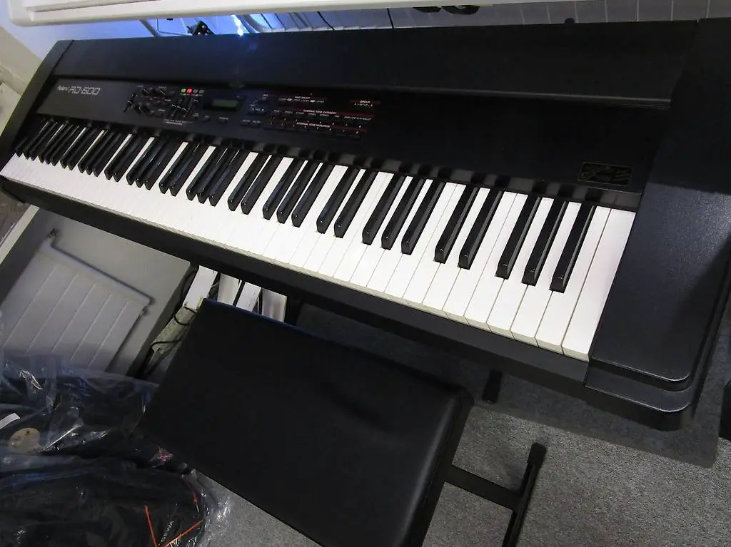 piano digital stage, roland rd-600, 88 gewichtete tasten.