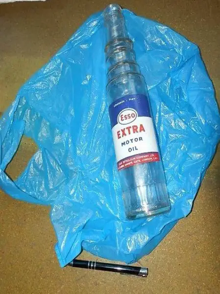 original alte Motorenoelflasche Glas 50er 60er Jahre Oldtime