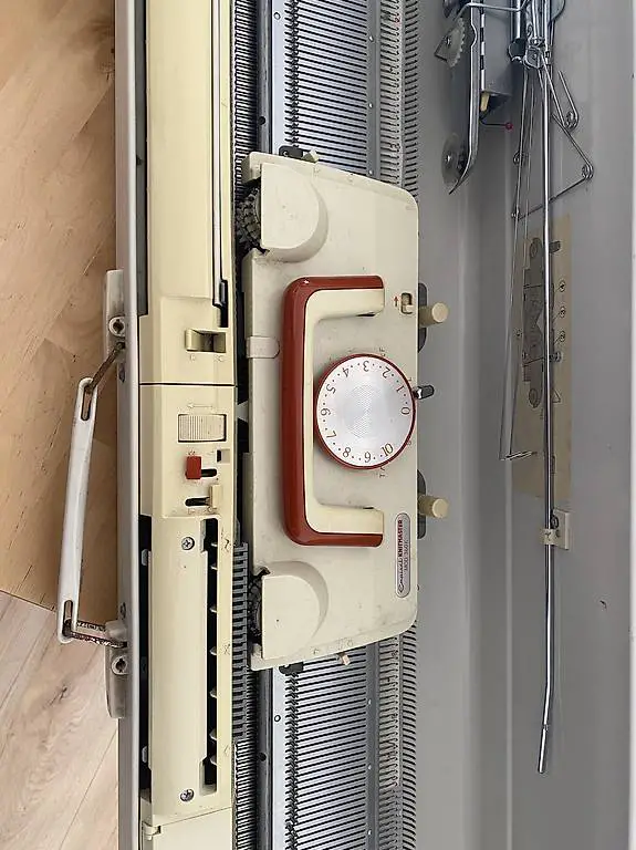 Macchina da maglieria