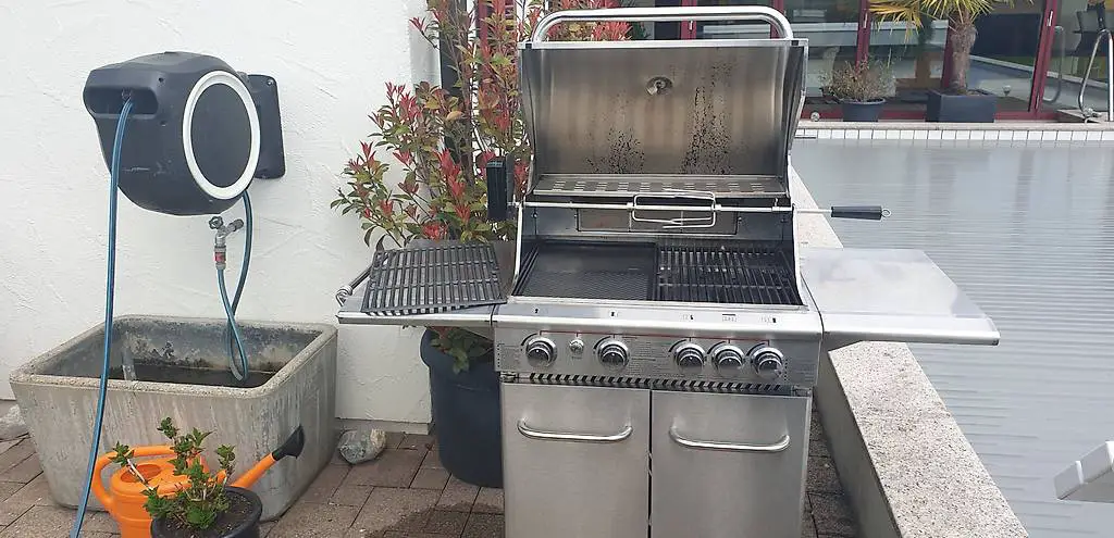 Fust Grill Primotecq Gasgrill 4+1 Brenner Edelstahl
