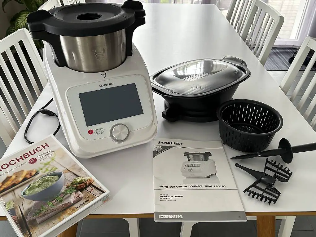 Monsieur Cuisine Connect SKMC 1200 B2