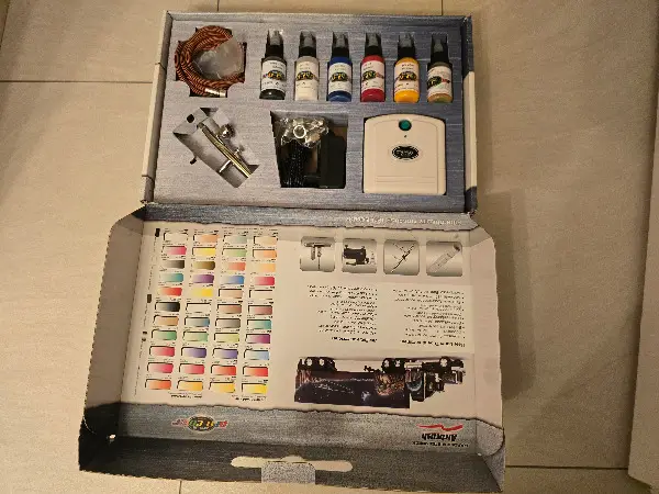 Airbrush Basic Set mit Kompressor (Harder Steenbeck)