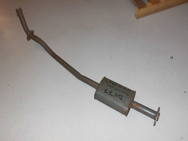 Auspuff vorne Topf Hosenrohr Datsun Violet 140J Oldtimer