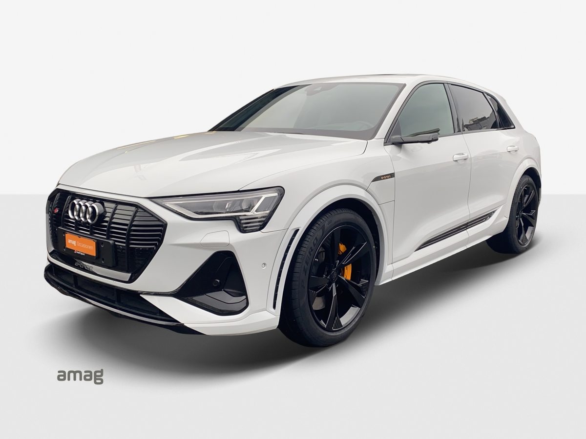 AUDI e-tron S quattro