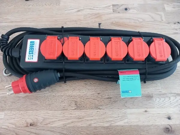 Steckdosenleiste IP55 6xT15