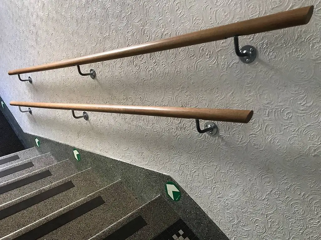 Handläufe für Treppenhaus, Keller etc.