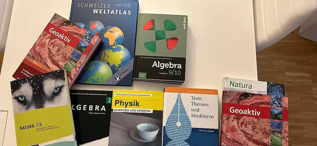 Bücher Kantonsschule