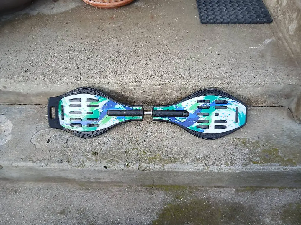 Waveboard zu Verkaufen für 20 Franken