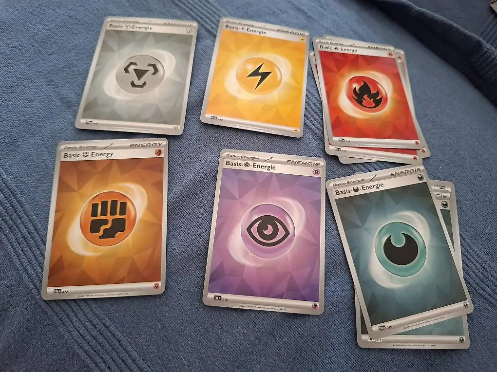 Pokemon Sammelkarten Set Energien