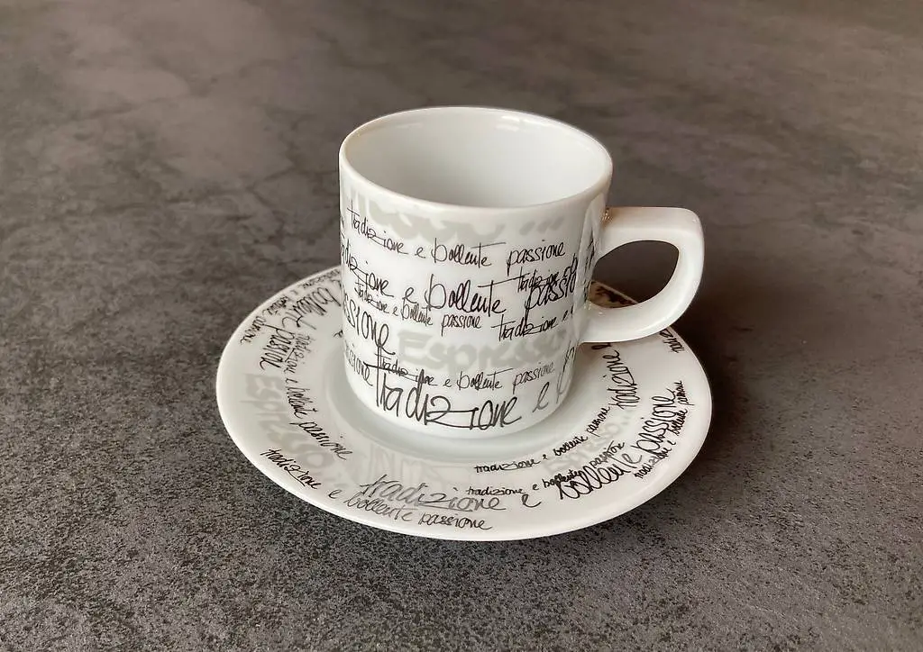 Espressotasse Tasse Möbel Pfister 2001