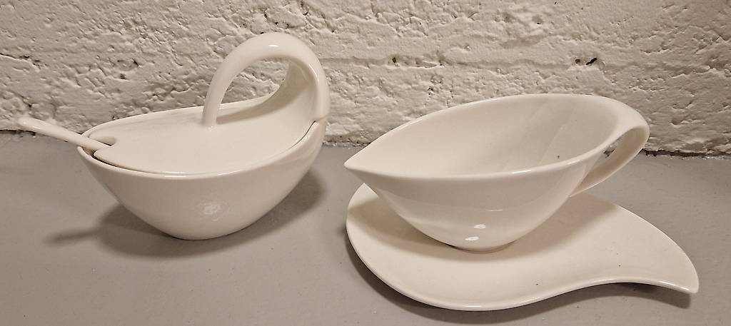 Rahmkrug und Zuckerdose