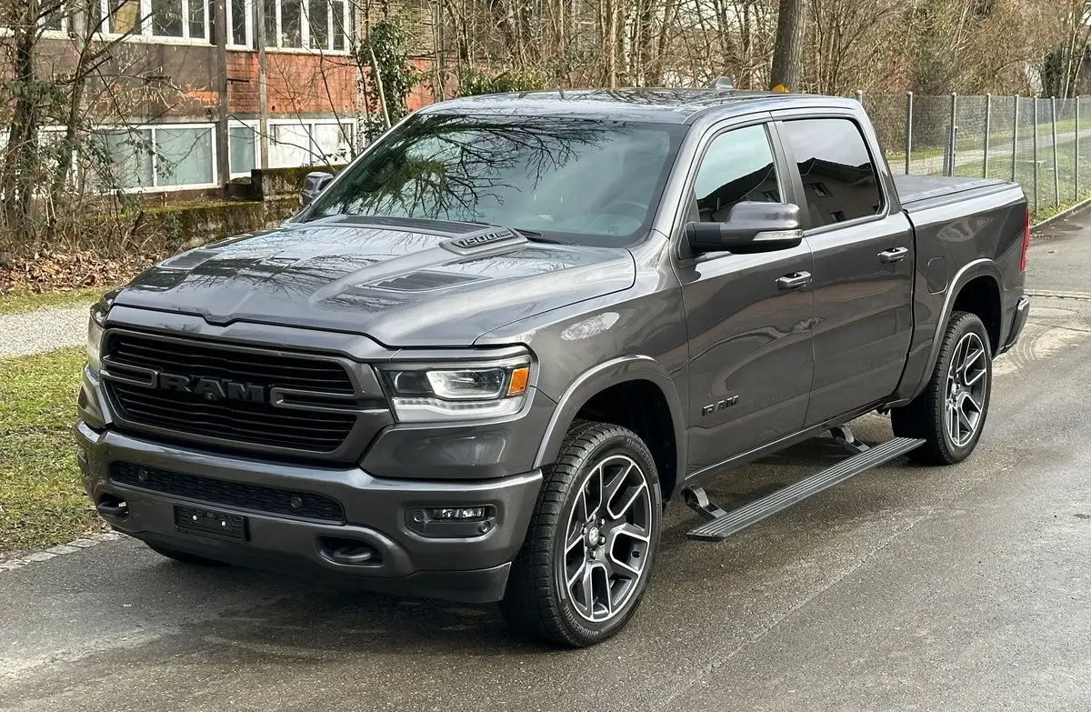 dodge ram laramie