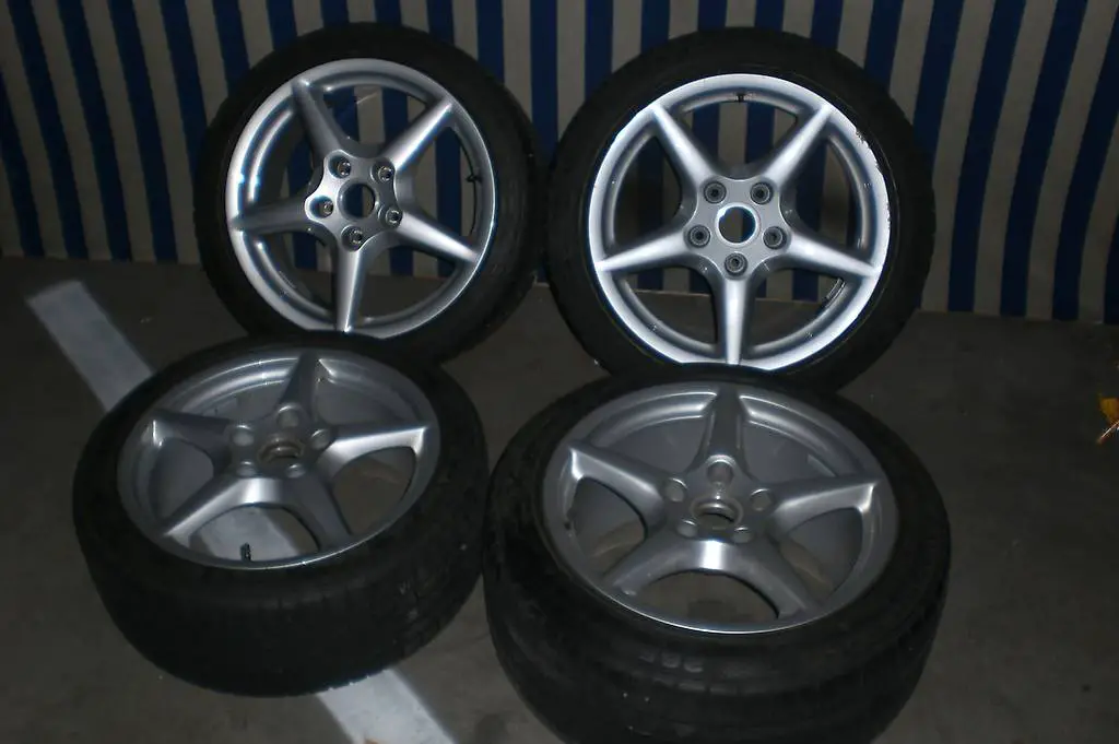 Porsche Cayman Winterradsatz