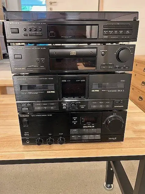 Hifi Anlage Technics mit Zubehör