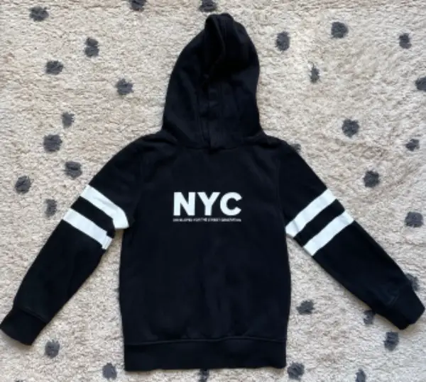 Kapuzenpulli, Grösse 122/128