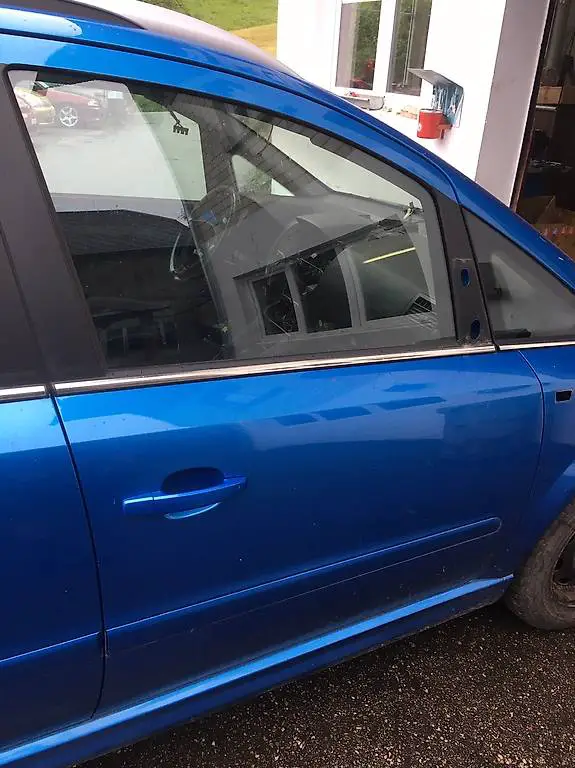 Türe Opel Zafira B Opc vorne rechts