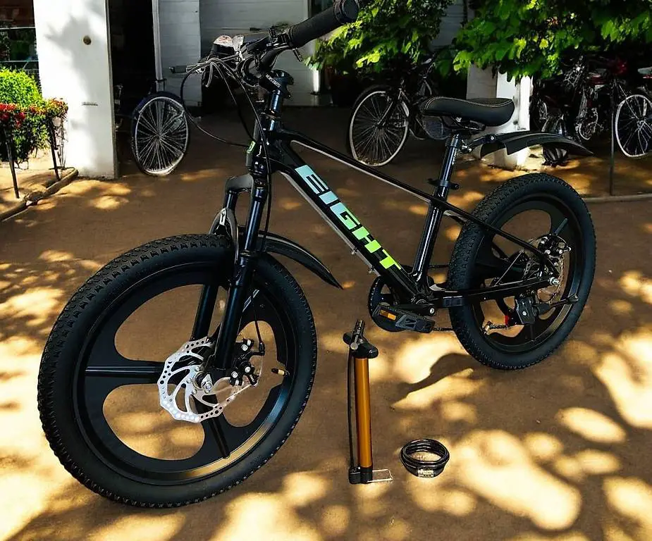 neues 20 Zoll Mountainbike Alu Rahmen Magnesium SCHWARZ NEU