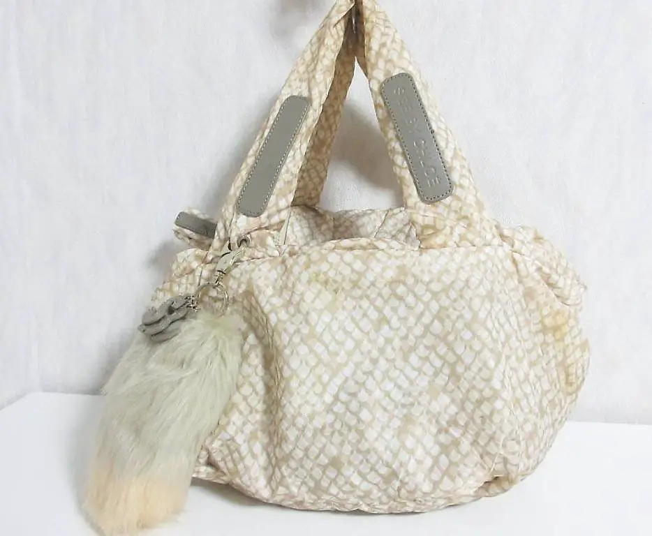 See By Chloé Handtasche Beige mit Anhänger