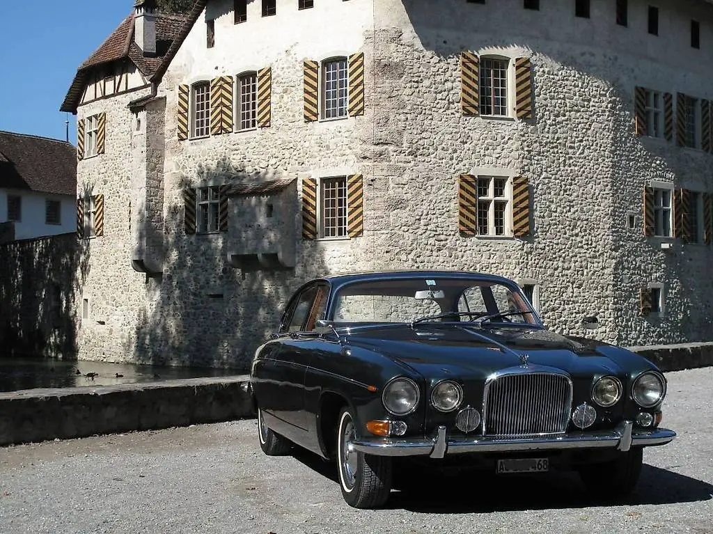Jaguar 420 G