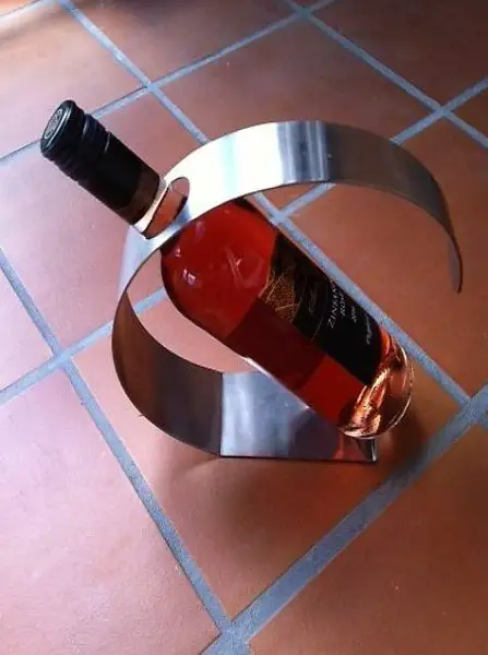 Weinflaschenhalter aus Edelstahl