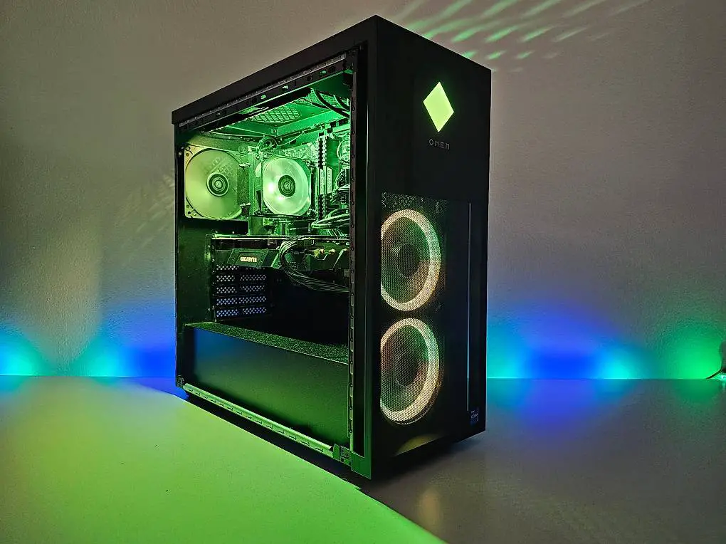 intel 4.3ghz, rtx 2070 super, 16gb ddr4, 500gb pcie4 ssd