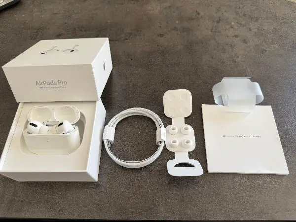Apple AirPods Pro (1. Gen) , ausgezeichneter Zustand mit OVP
