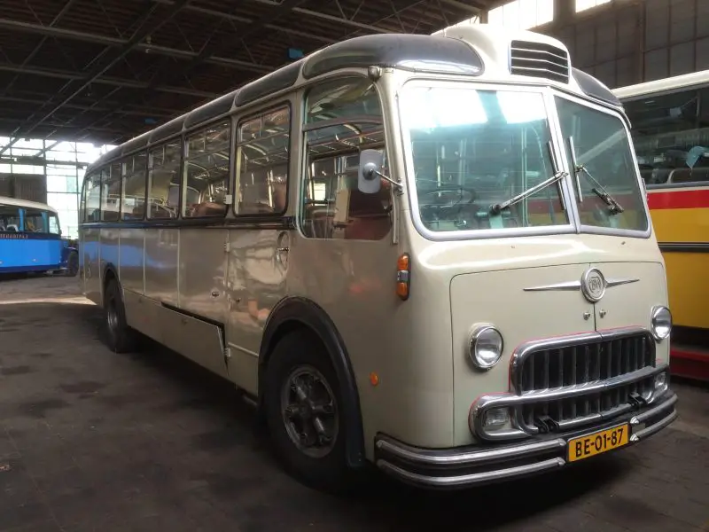 FBW 4037 C40U EDU Postauto Alpenwagen Haifisch