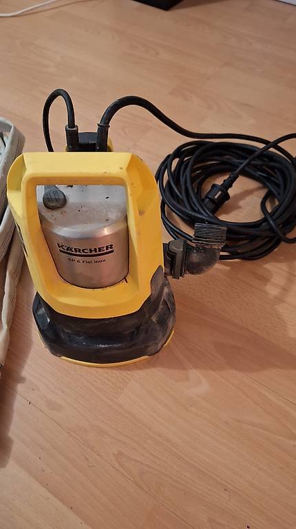 Tauchpumpe Kärcher inkl. Schlauch