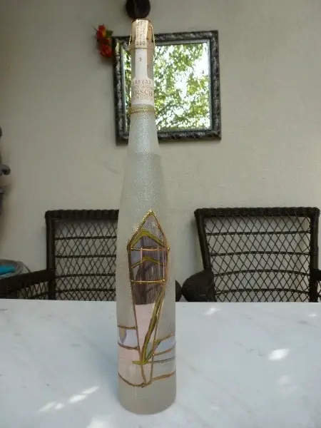 Alter Kirsch in Spezialflasche