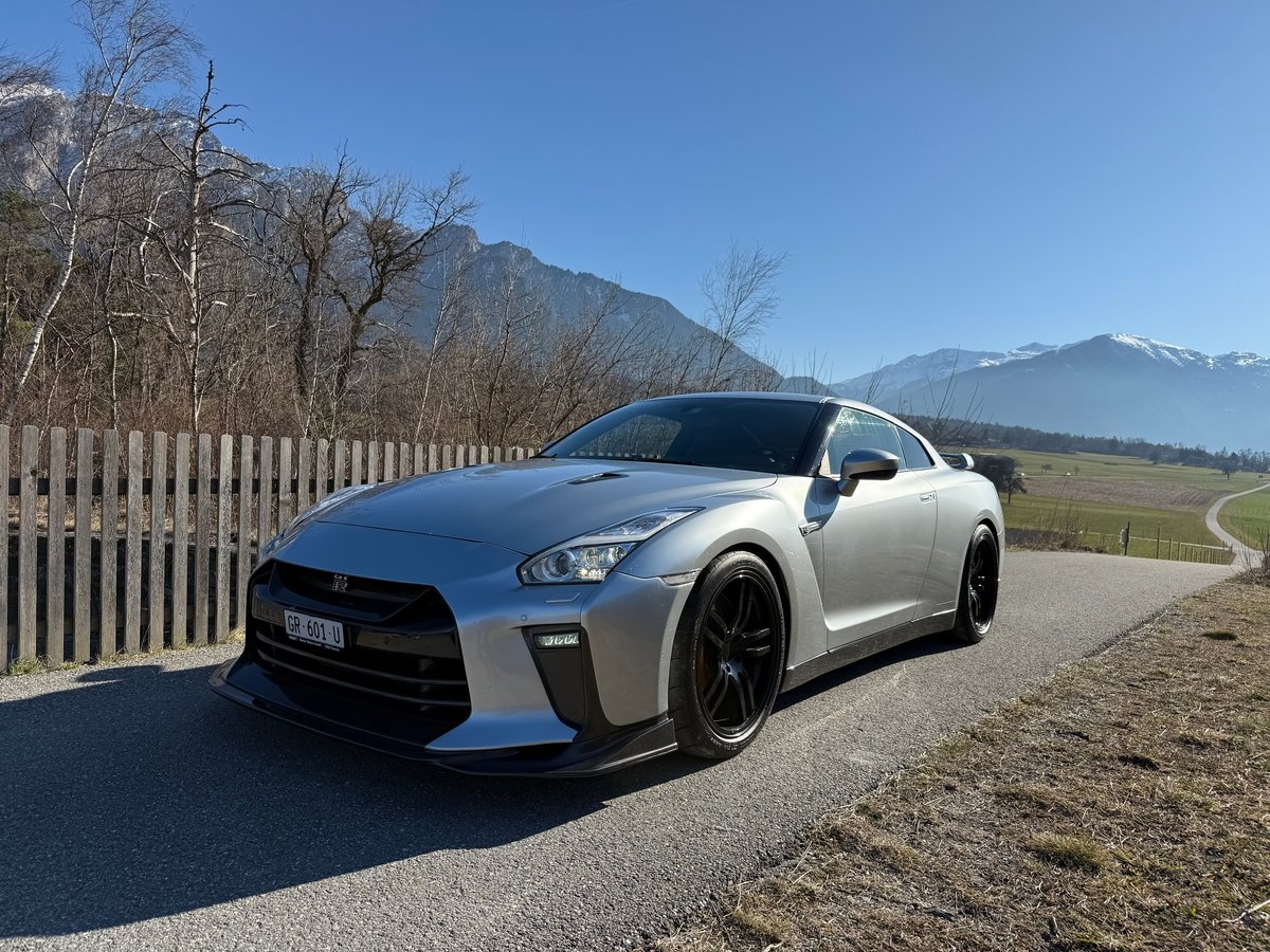 NISSAN GT-R 3.8 V6 Biturbo Black Edition