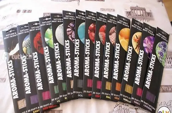 Räucherstäbchen für das Wohlbefinden ihres Raumes