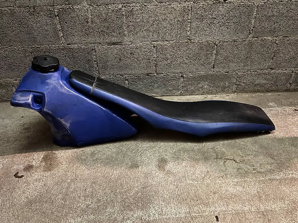 Yamaha WR 400 Cross Tank mit Sitzbank