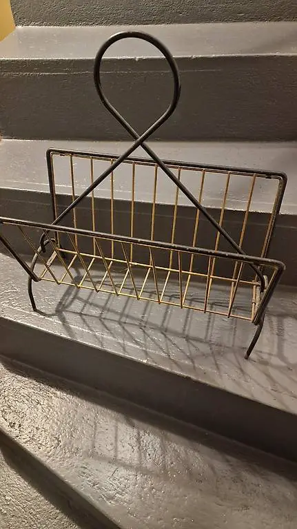 Zeitungsständer alt Vintage