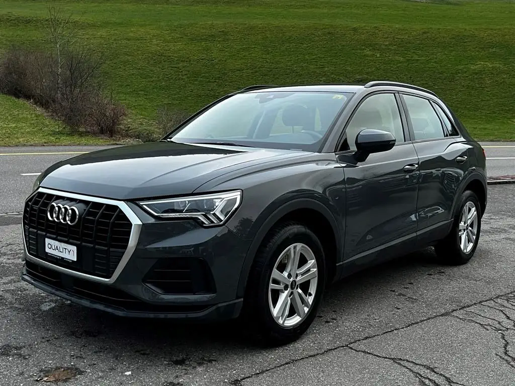 AUDI Q3 40 TDI Attraction quattro S-tronic