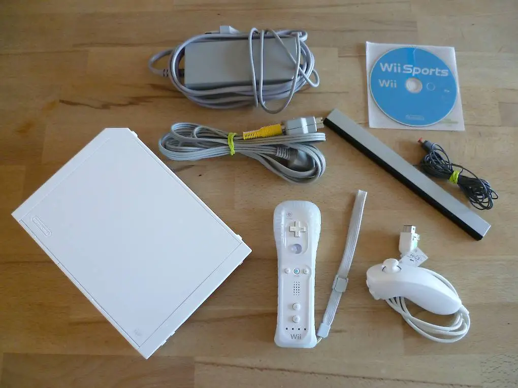 Originale Nintendo Wii mit Zubehör und Wii Sports