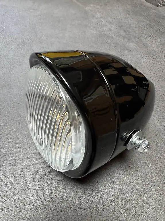 Sehr schöne Eierlampe Ø 103 mm schwarz (seitliche Bef.)